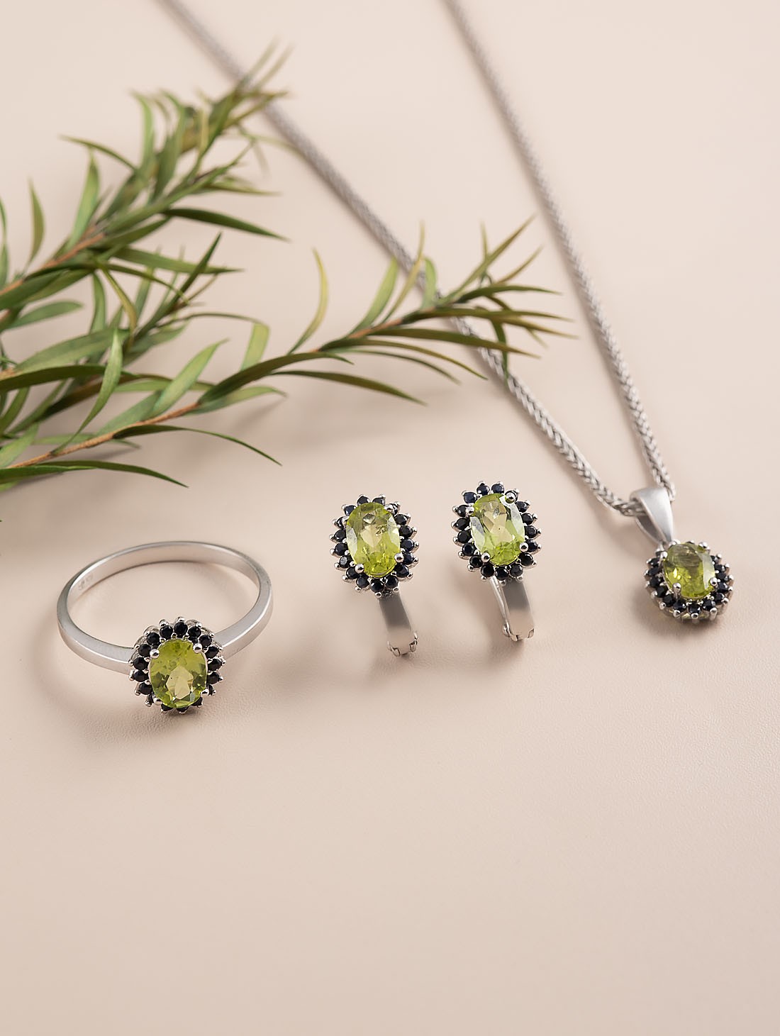 200812 Кольцо (Ag 925)