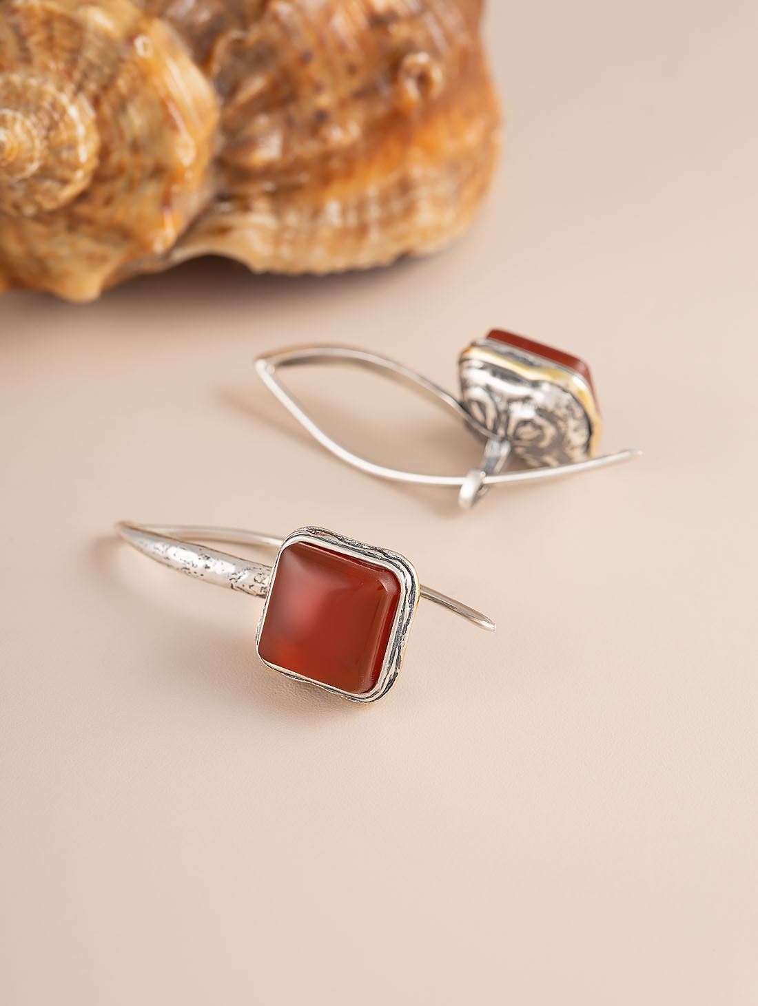 Err1306z Сердолик Серьги (Ag 925)