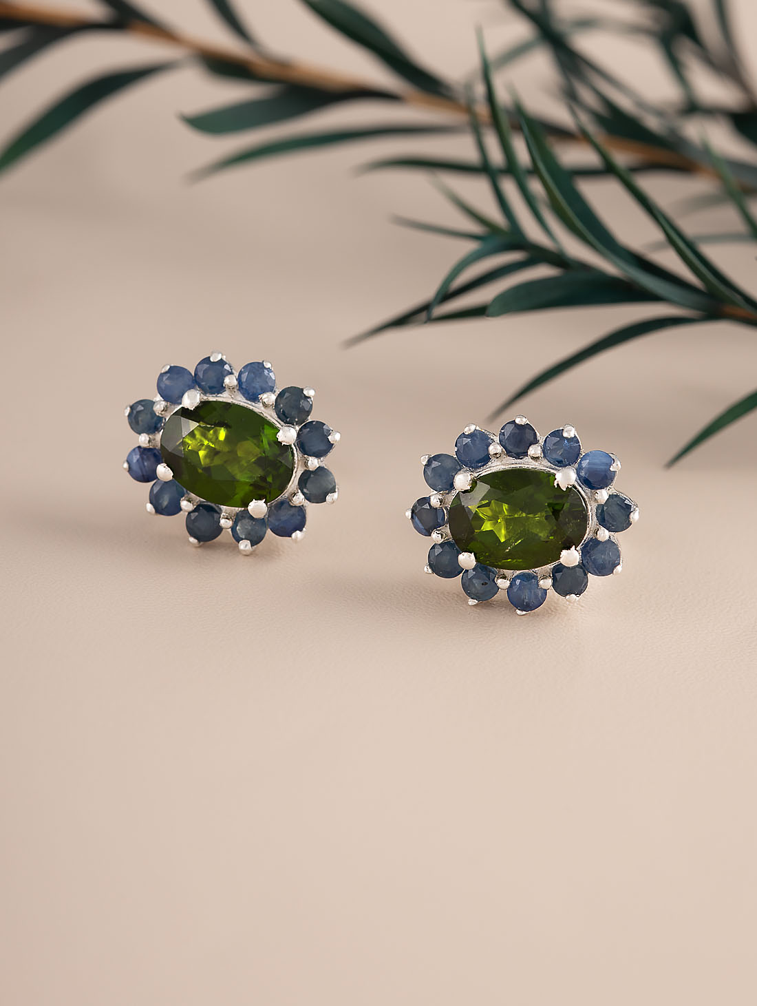 9402 Серьги пуссеты (Ag 925)