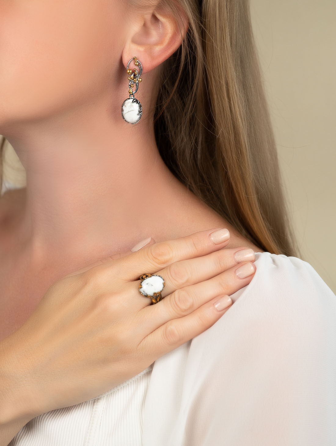 1593R Кахолонг Серьги (Ag 925)