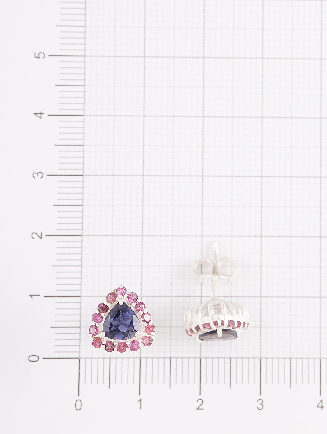 9500 Серьги пуссеты (Ag 925)