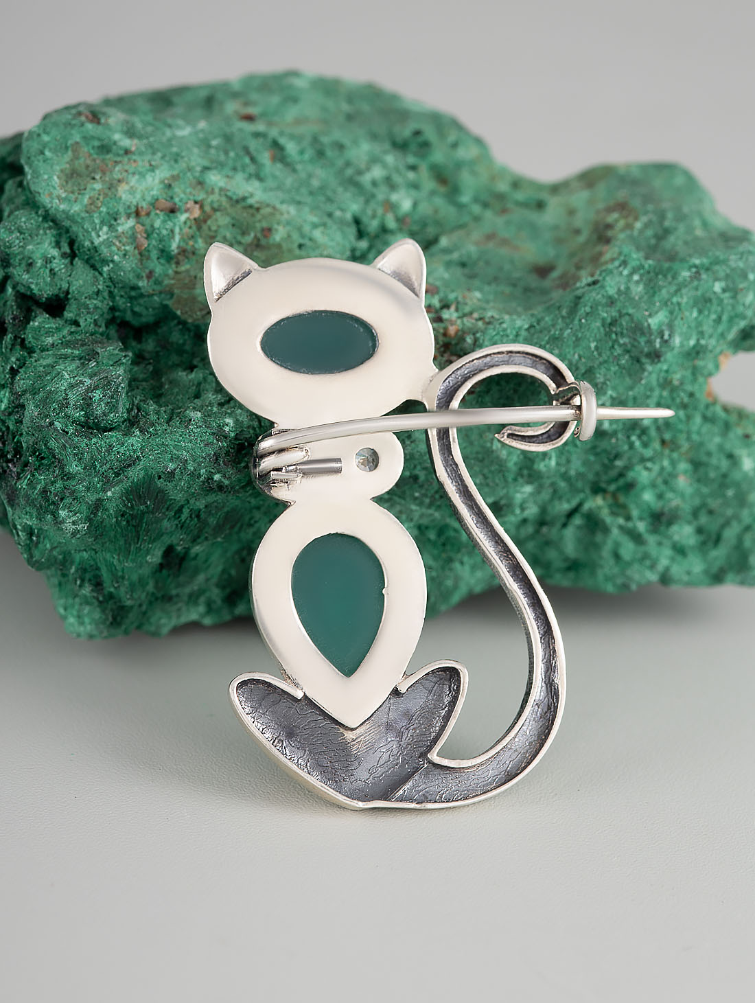 Brr1263z Жадеит Брошь (Ag 925)