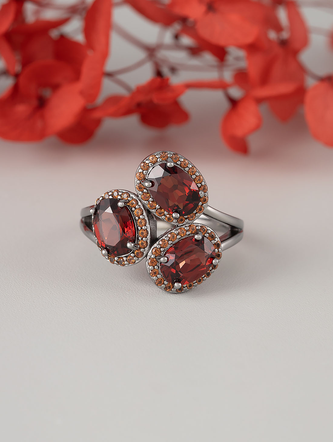 К0237G Гранат Кольцо (Ag 925)
