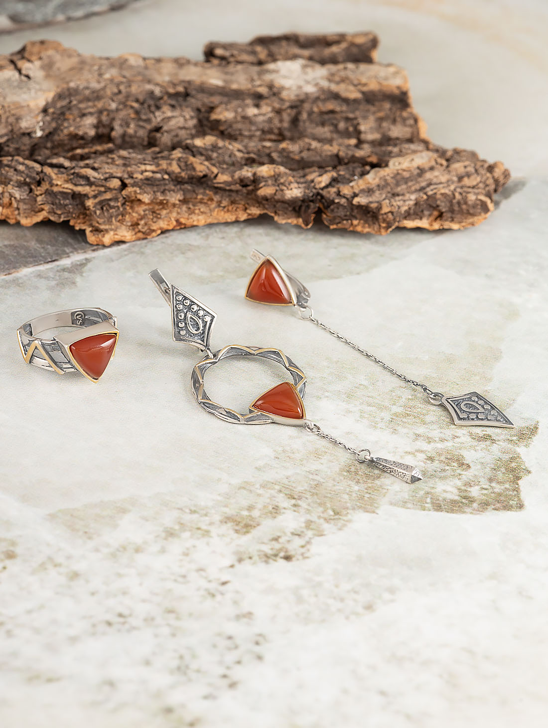 Err1199z Сердолик Серьги (Ag_925)