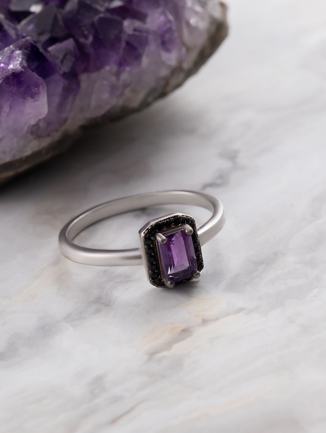 98440 Кольцо (Ag 925)