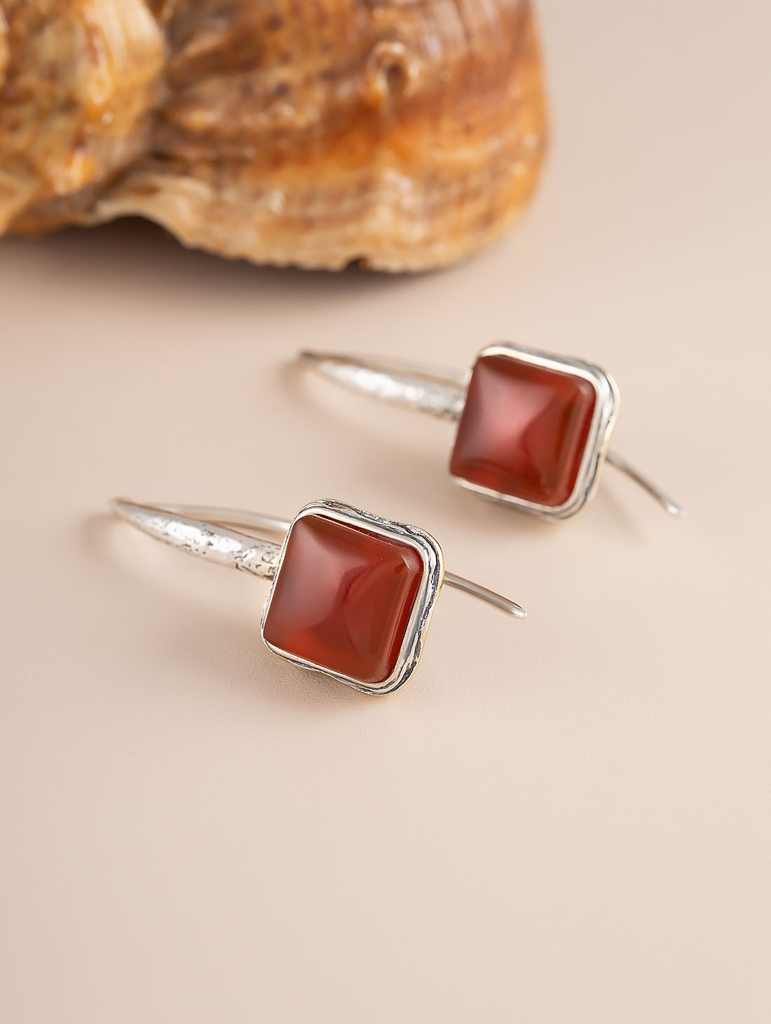 Err1306z Сердолик Серьги (Ag 925)