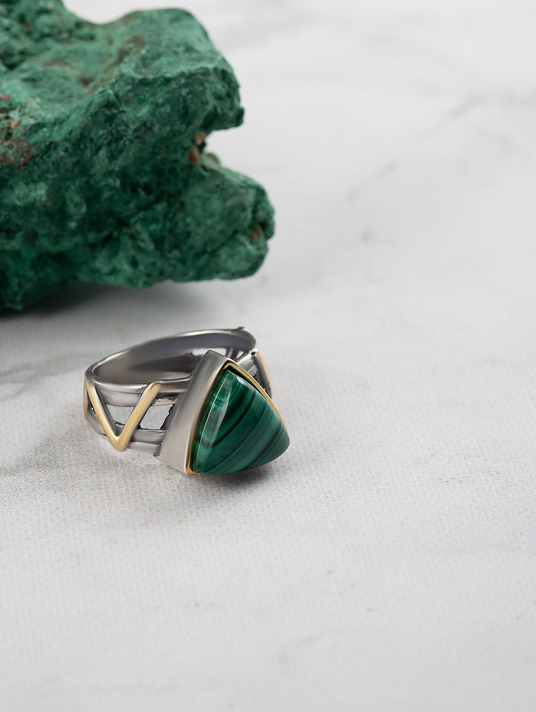 Rrr1199z Малахит Кольцо (Ag 925)