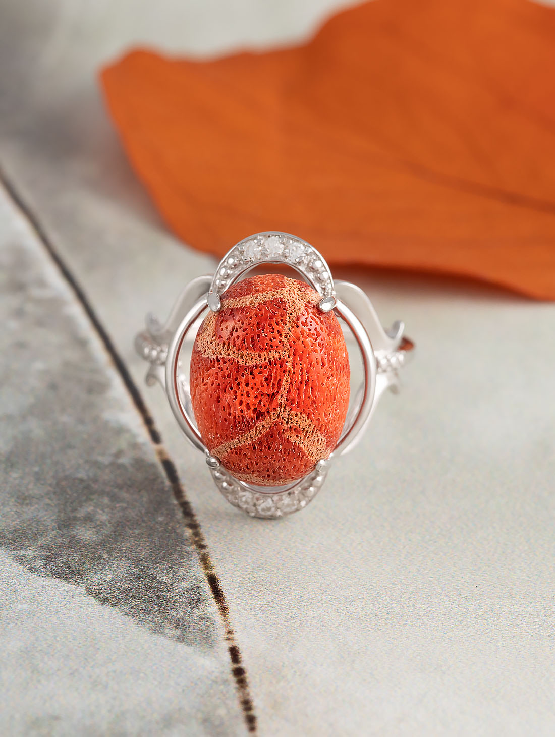 0552R Коралл Кольцо (Ag 925)