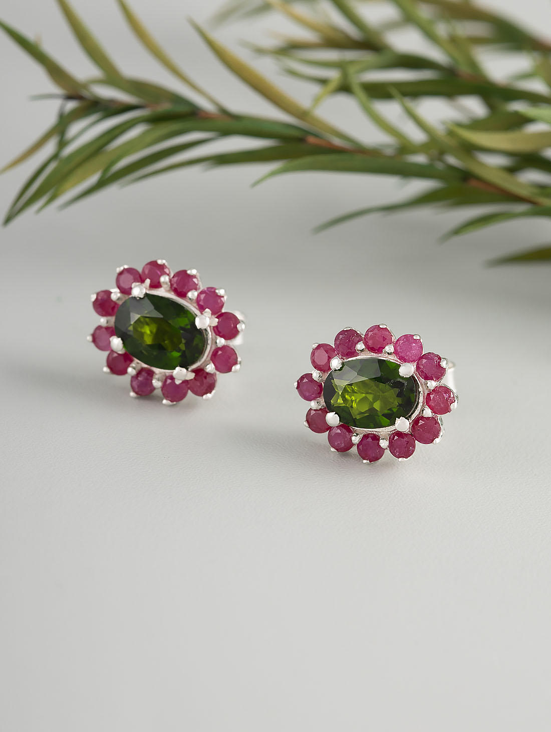 9404 Серьги пуссеты (Ag 925)