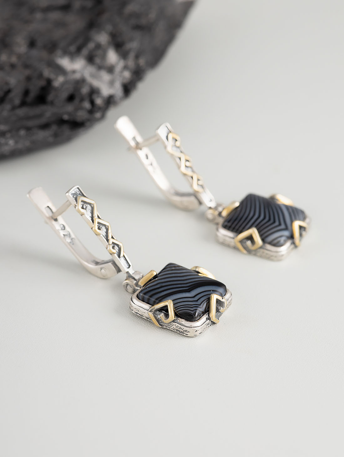 Err1286z Агат Серьги (Ag 925)