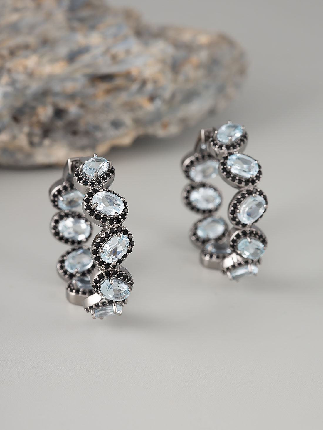 С0237Т Топаз Серьги (Ag 925)