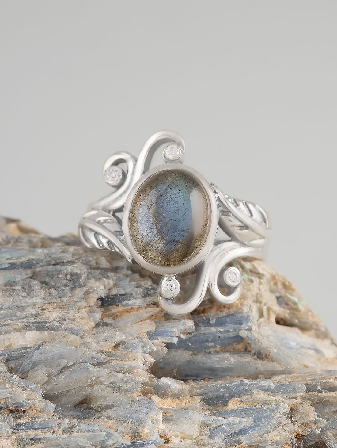 13063 Кольцо (Ag 925)