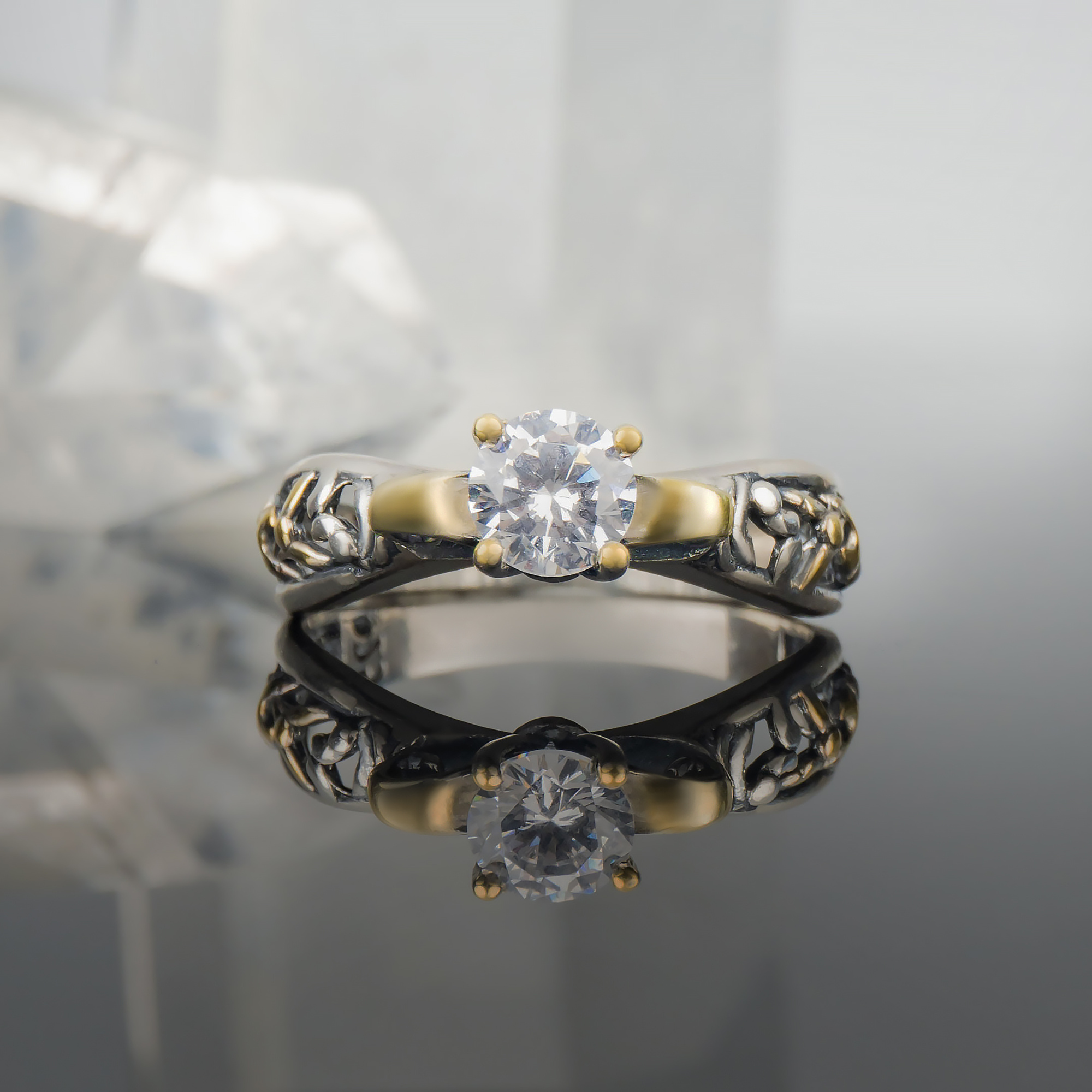 Rrr1163z Фианит Кольцо (Ag_925)