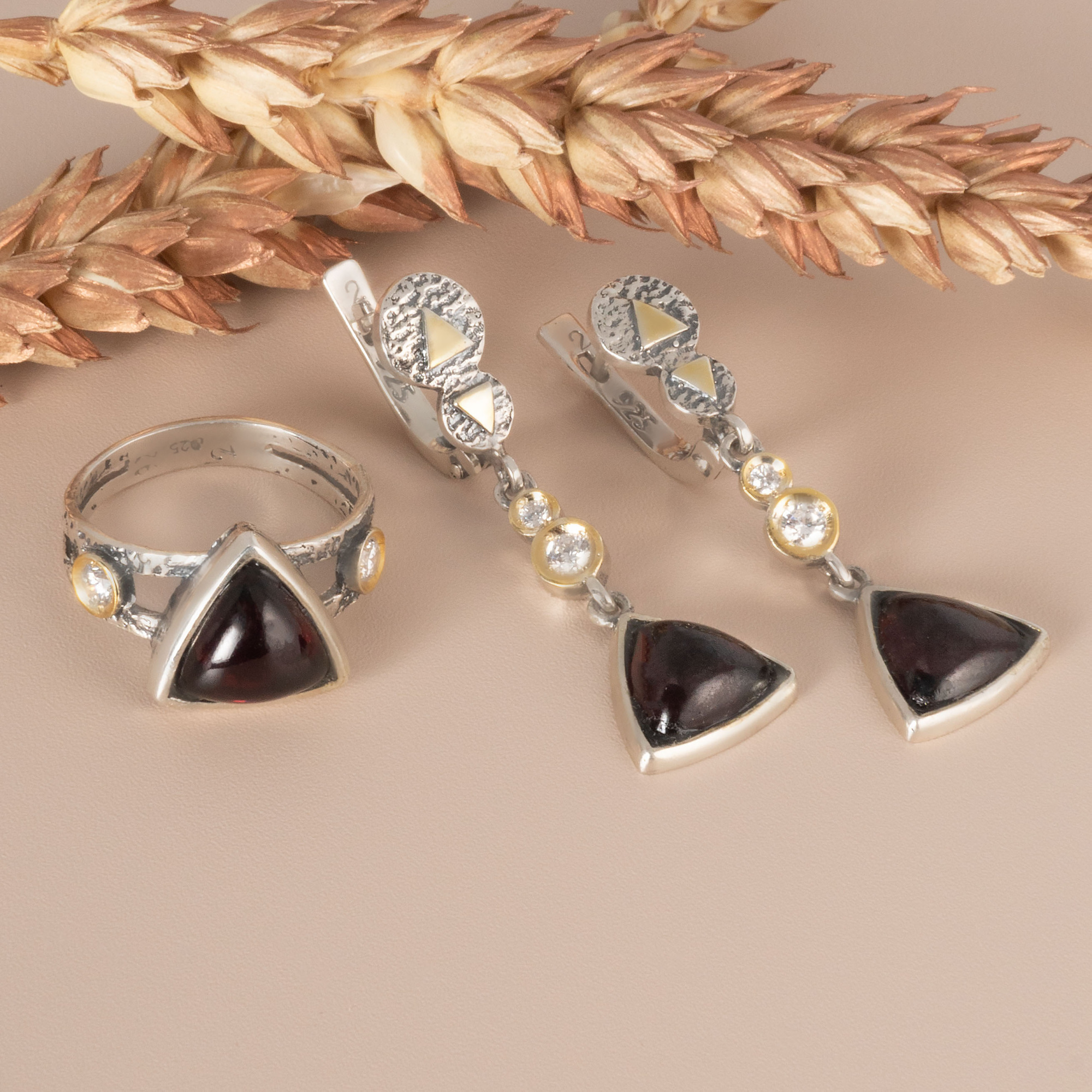 Rrr1254z Гранат Кольцо (Ag_925)