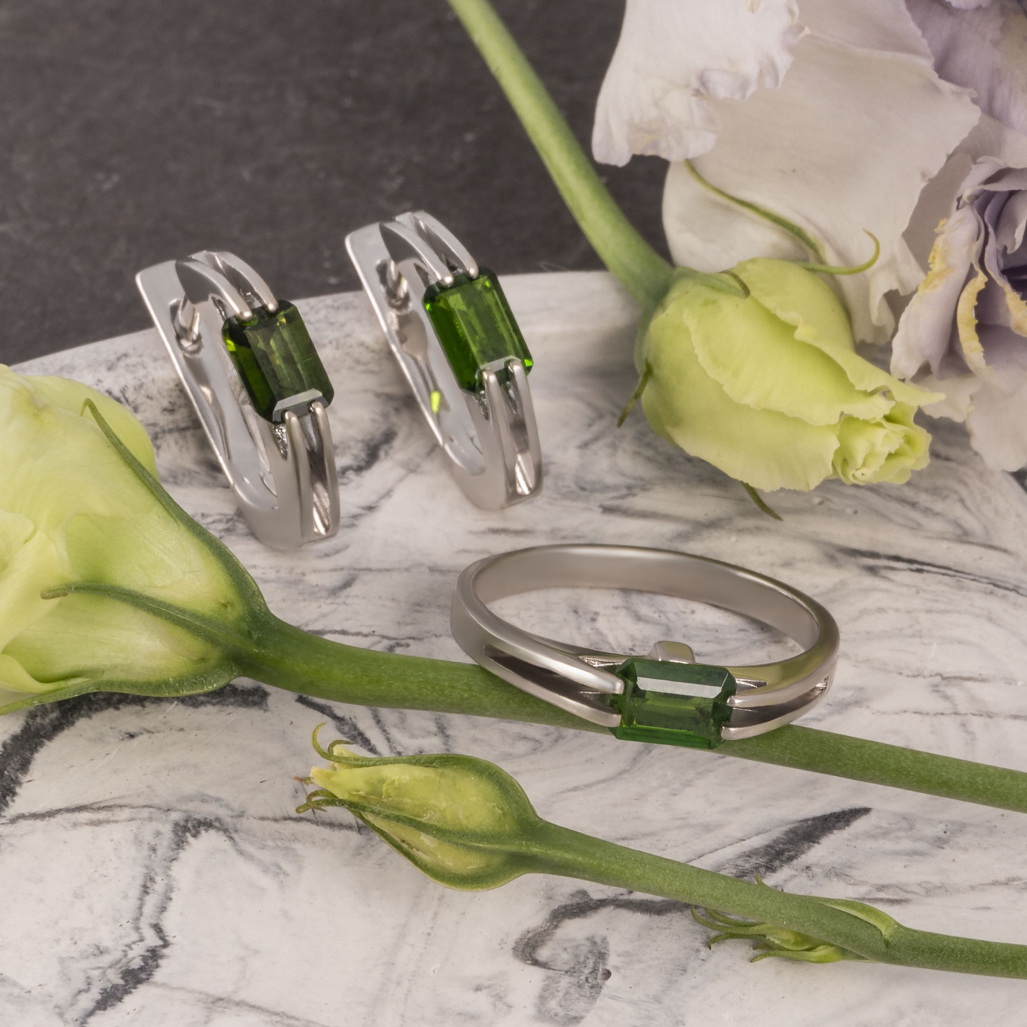 1250R Хромдиопсид Серьги (Ag 925)