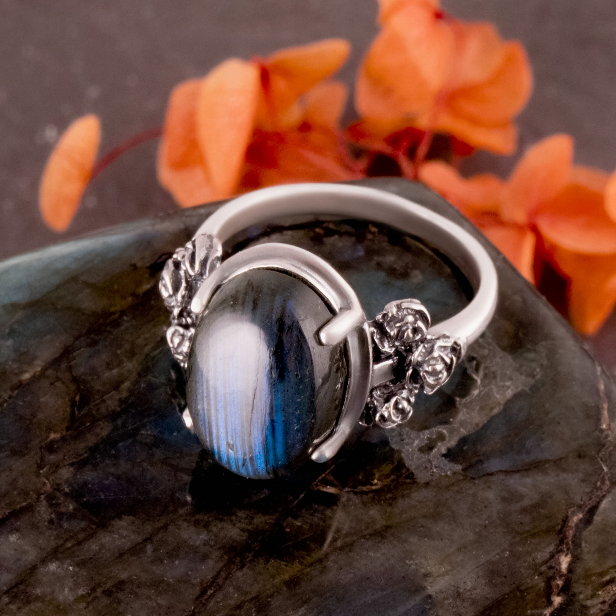 046401 Кольцо (Ag 925)