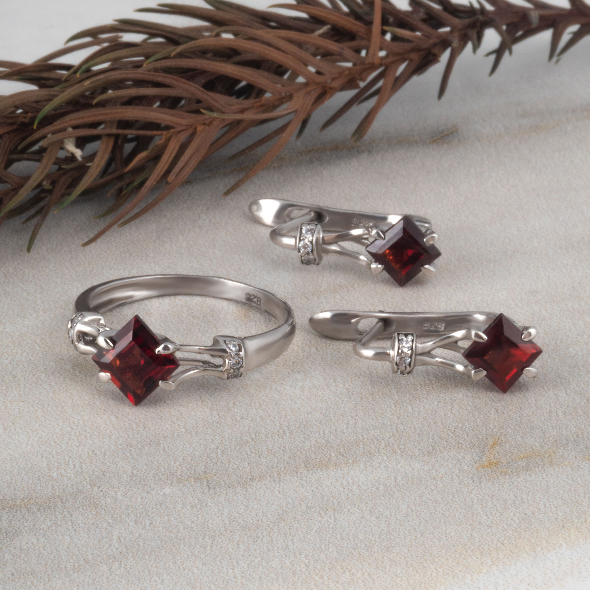 3367 г Серьги (Ag 925)