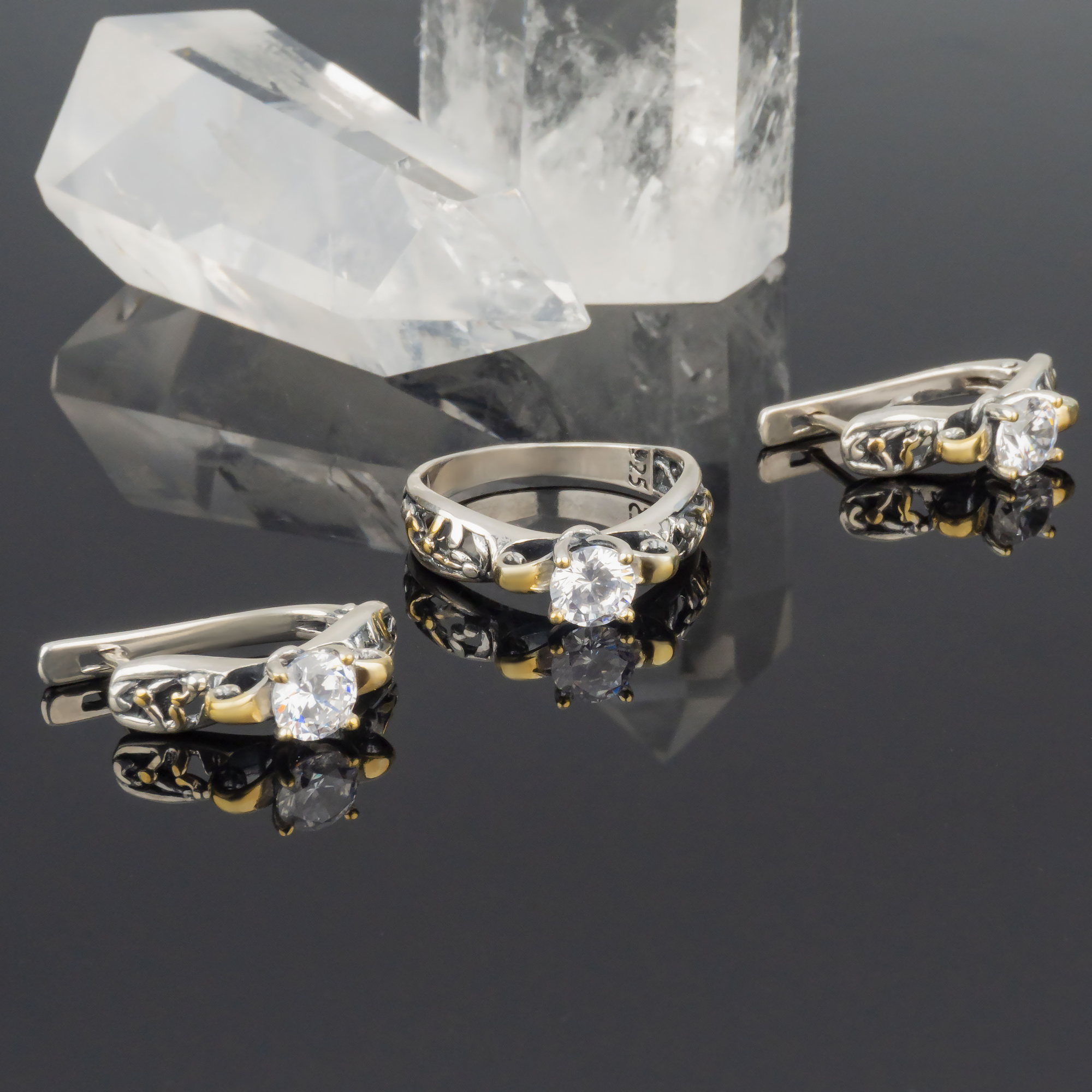 Rrr1163z Фианит Кольцо (Ag_925)